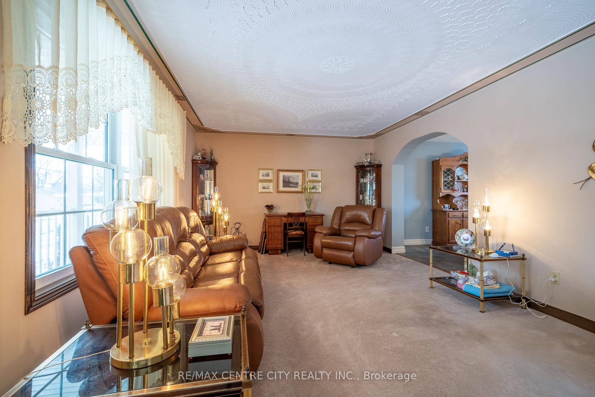 Photo 19 of 410 Beattie Street, Strathroy-Caradoc, SW — HOMEH