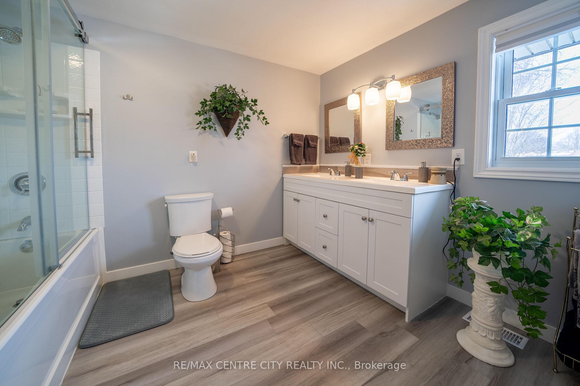 Photo 23 of 410 Beattie Street, Strathroy-Caradoc, SW — HOMEH