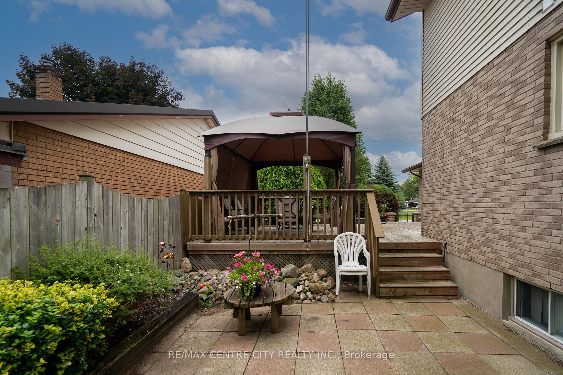 Photo 32 of 410 Beattie Street, Strathroy-Caradoc, SW — HOMEH