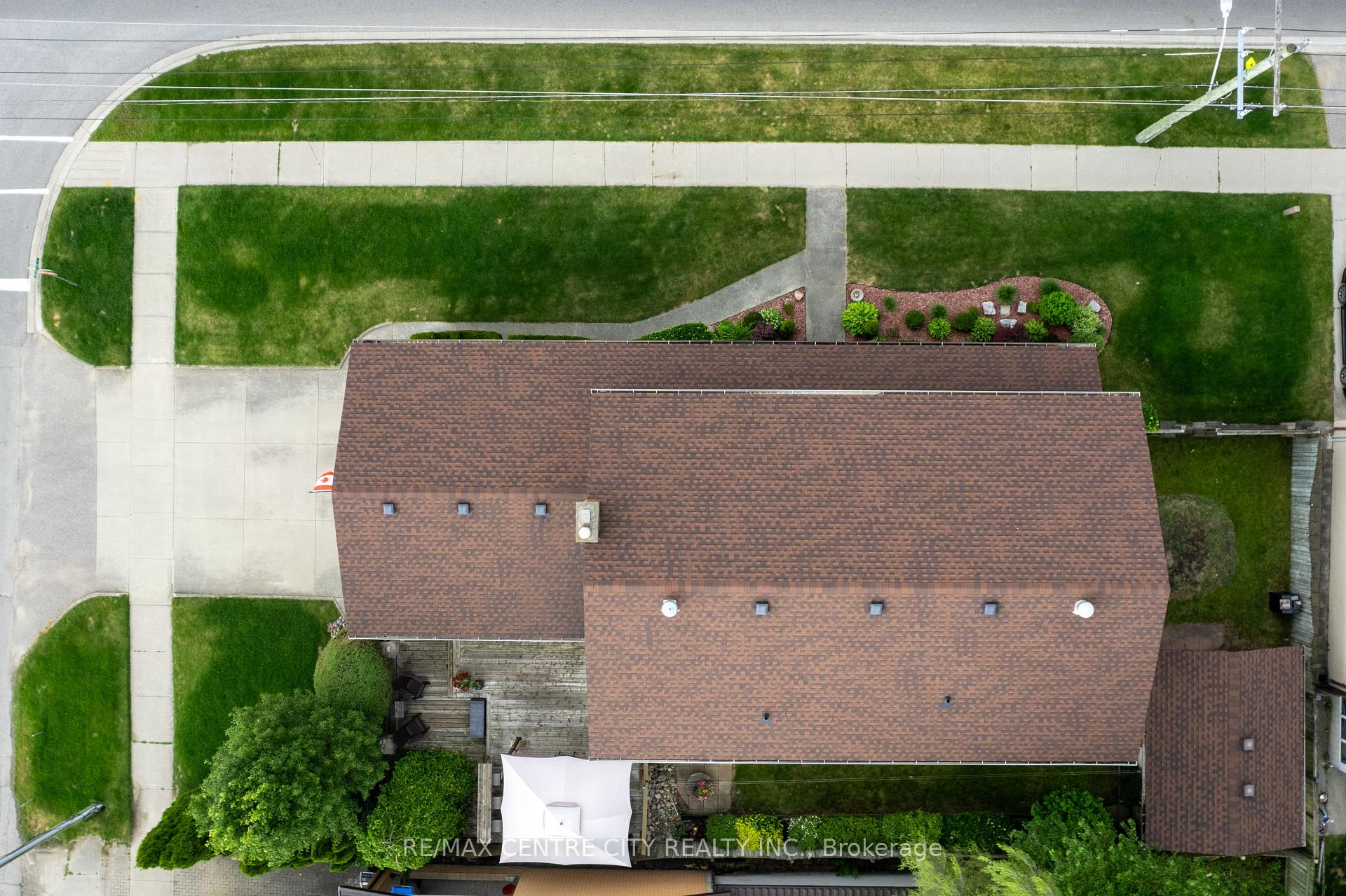 Photo 30 of 410 Beattie Street, Strathroy-Caradoc, SW — HOMEH