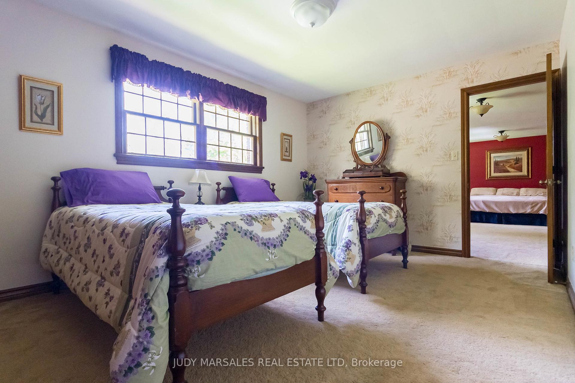 Photo 38 of 637 Hiawatha Boulevard, Hamilton, Ancaster — HOMEH