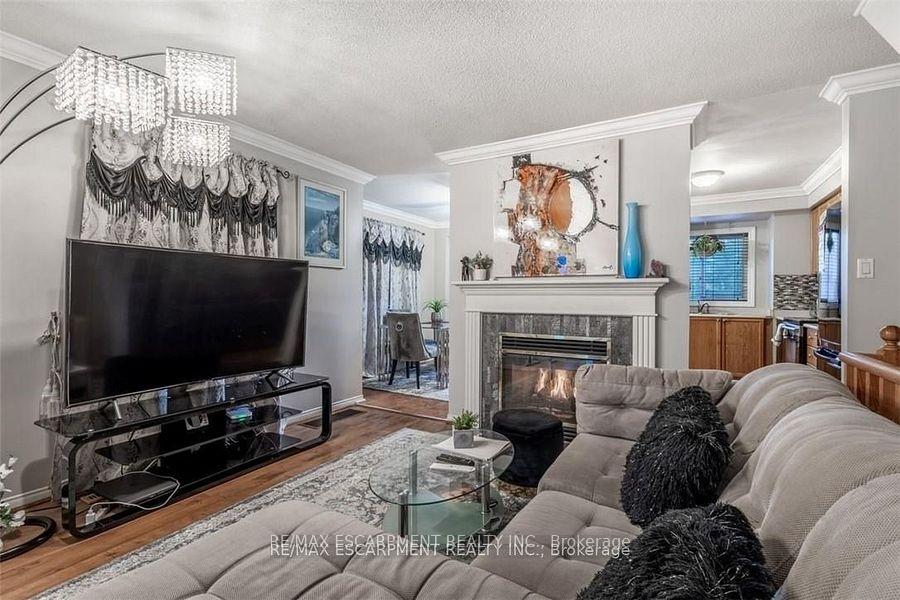 Photo 10 of Unit 11, 75 Ryans Way, Hamilton, Waterdown — HOMEH