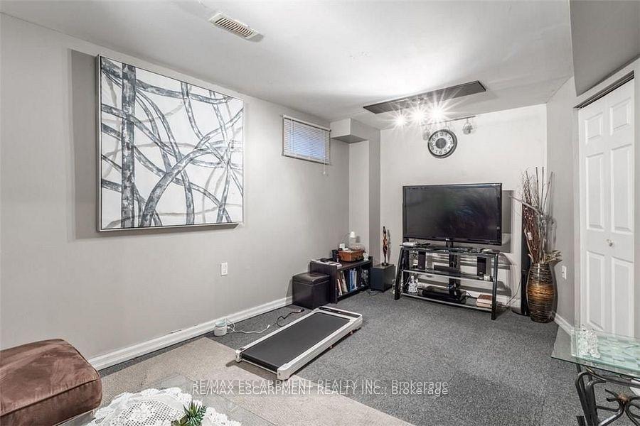Photo 19 of Unit 11, 75 Ryans Way, Hamilton, Waterdown — HOMEH
