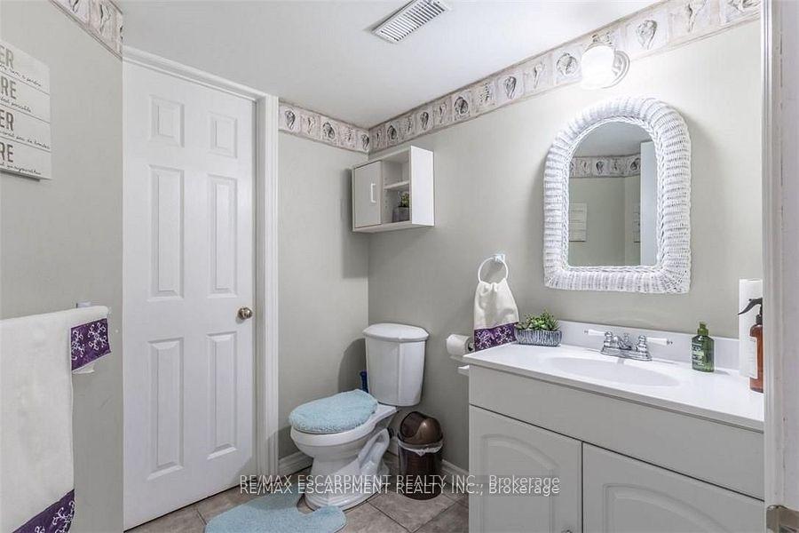 Photo 22 of Unit 11, 75 Ryans Way, Hamilton, Waterdown — HOMEH