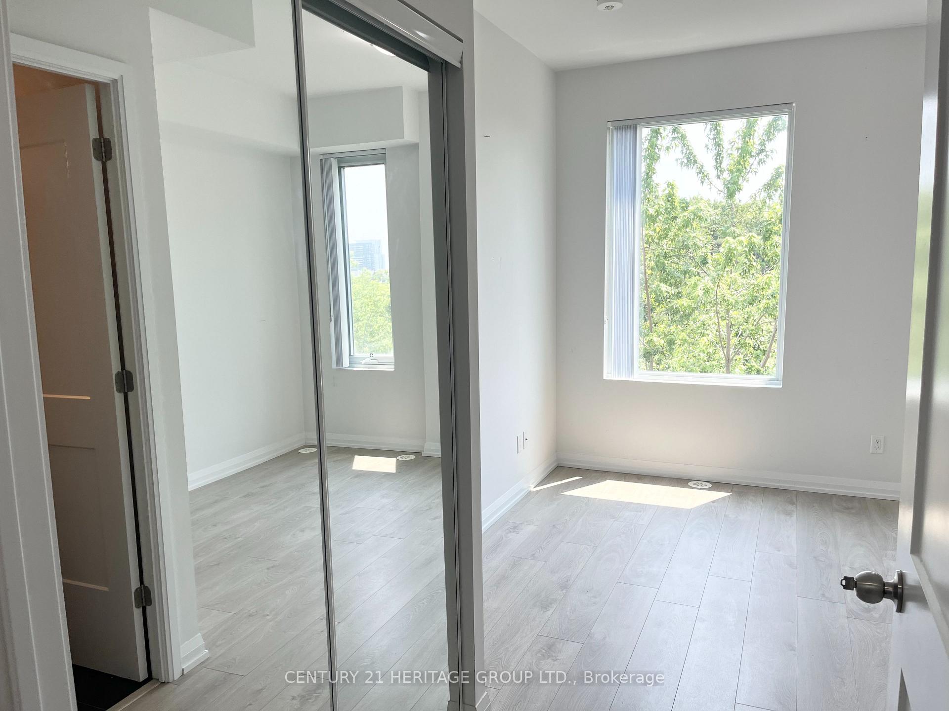Photo 12 of Unit TH50, 1020 Portage Parkway, Vaughan, Concord — HOMEH