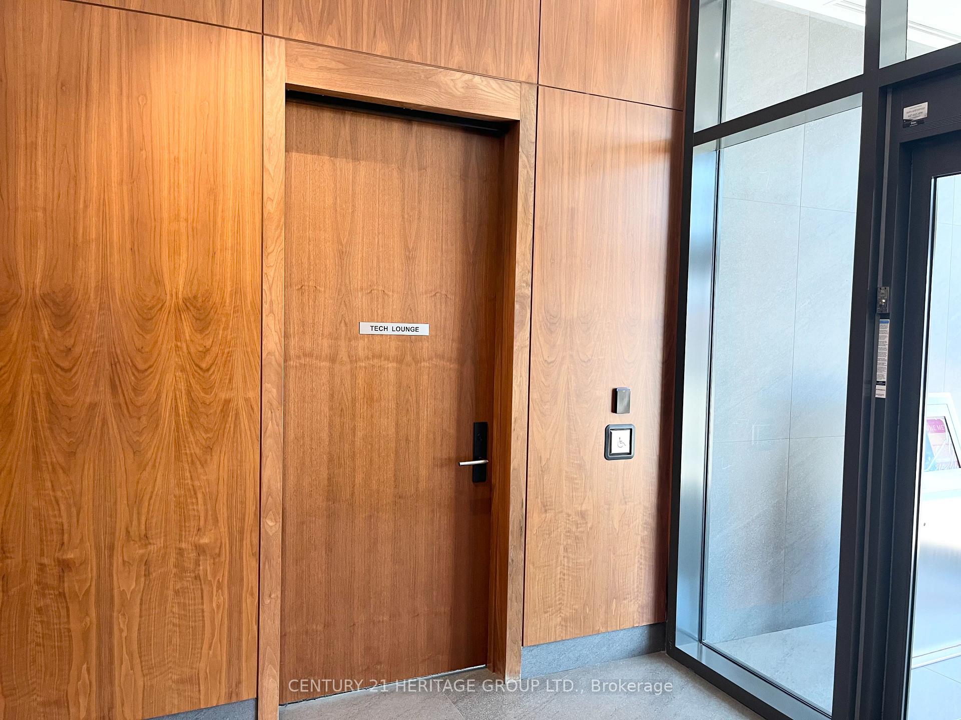 Photo 26 of Unit TH50, 1020 Portage Parkway, Vaughan, Concord — HOMEH