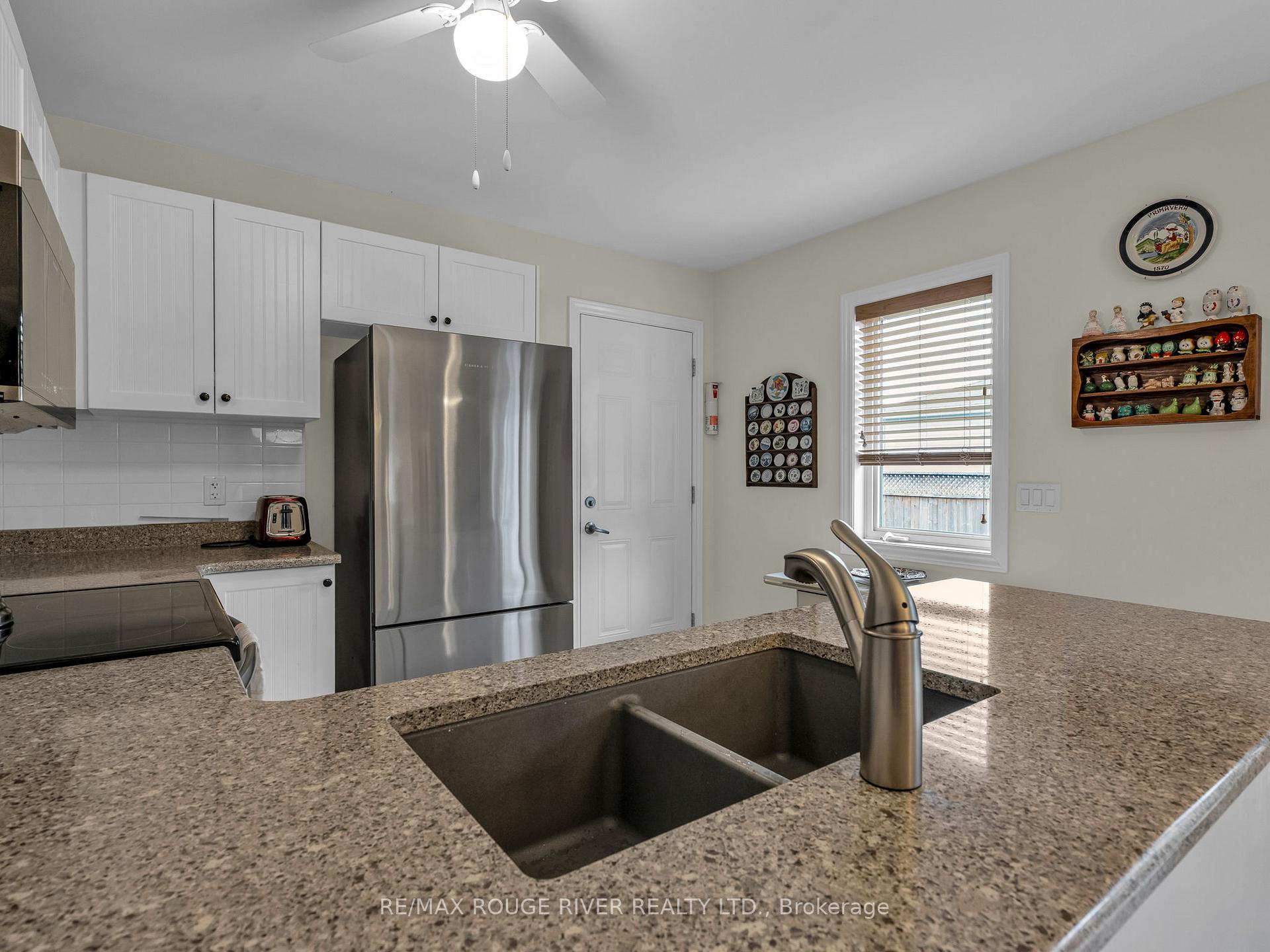 Photo 9 of 837 Charles Wilson Parkway, Cobourg — HOMEH