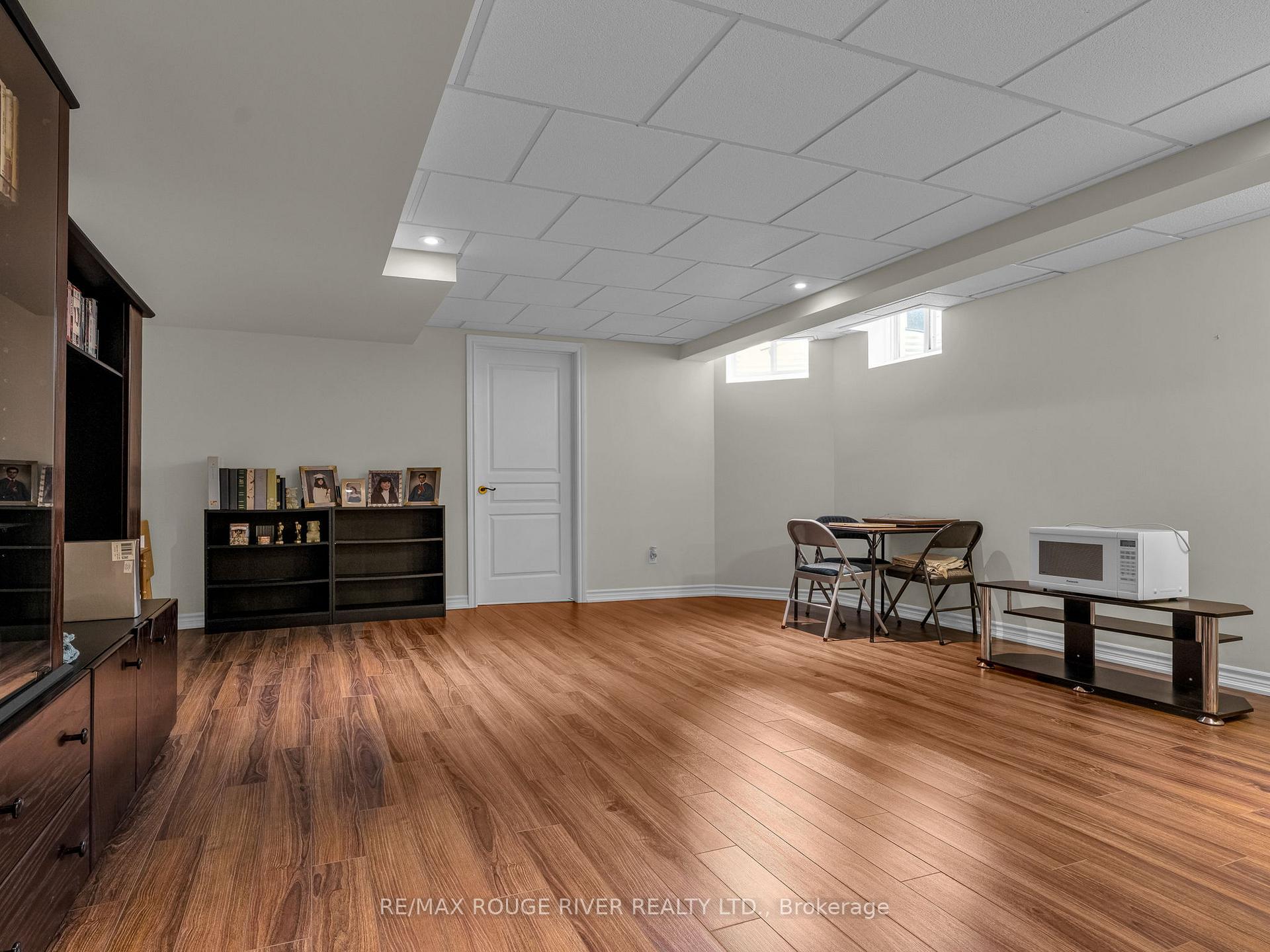 Photo 15 of 837 Charles Wilson Parkway, Cobourg — HOMEH
