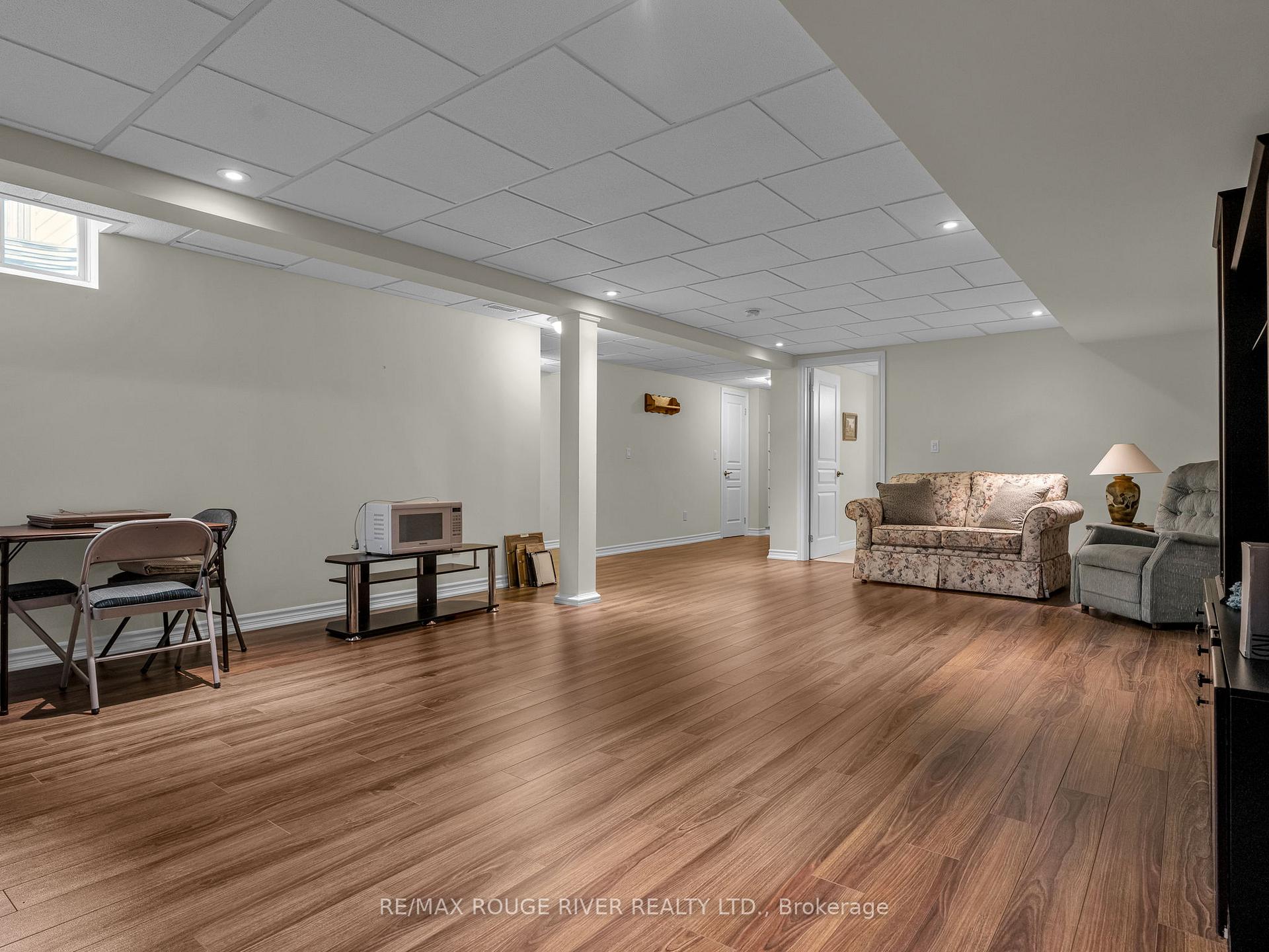 Photo 20 of 837 Charles Wilson Parkway, Cobourg — HOMEH