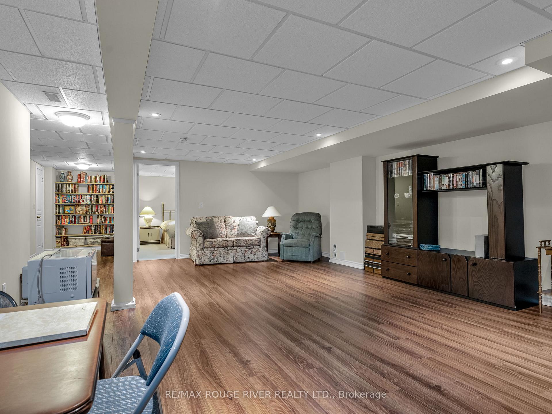 Photo 26 of 837 Charles Wilson Parkway, Cobourg — HOMEH