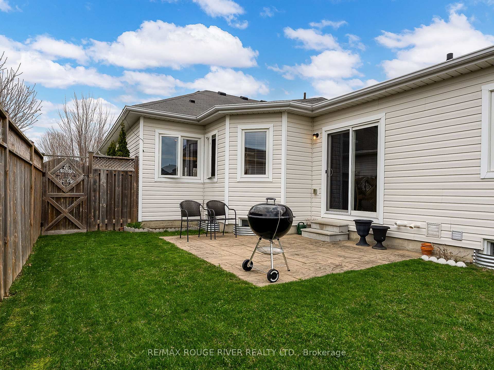 Photo 28 of 837 Charles Wilson Parkway, Cobourg — HOMEH