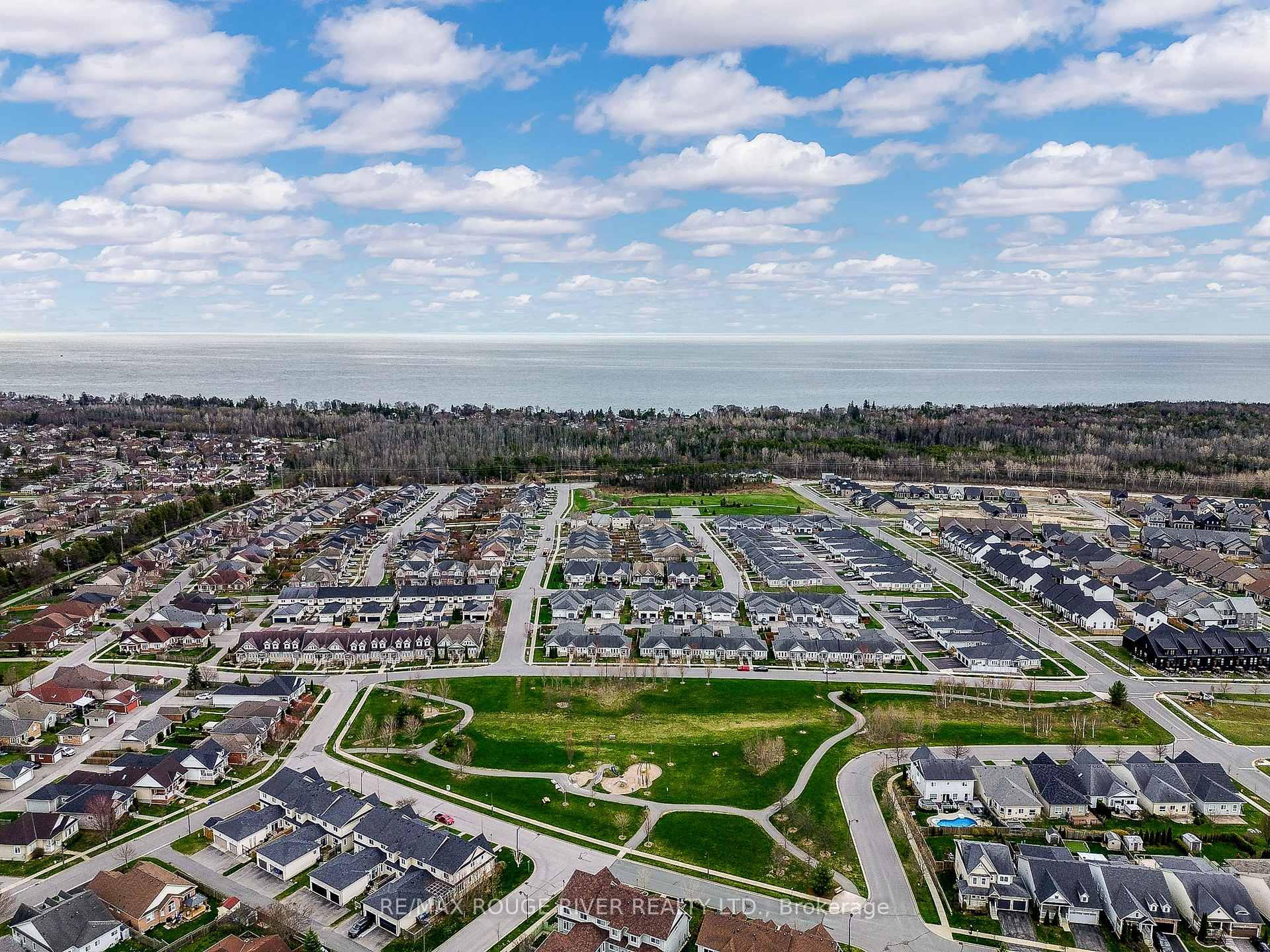 Photo 35 of 837 Charles Wilson Parkway, Cobourg — HOMEH