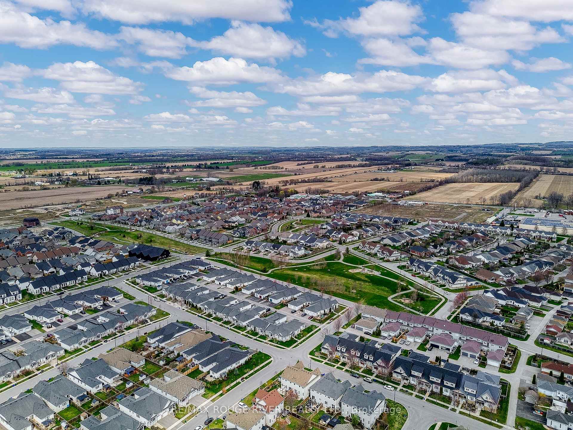 Photo 38 of 837 Charles Wilson Parkway, Cobourg — HOMEH