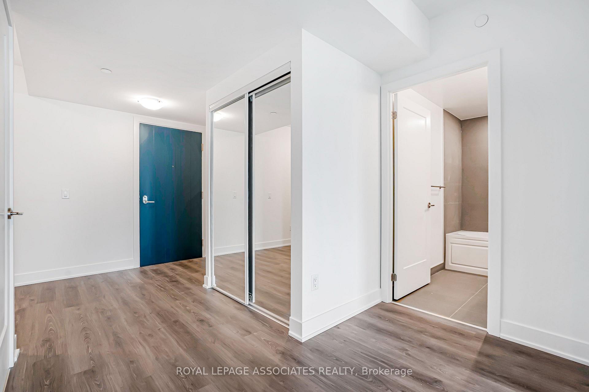 Photo 2 of Unit 2512, 2524 Simcoe Street N, Oshawa, Windfields — HOMEH
