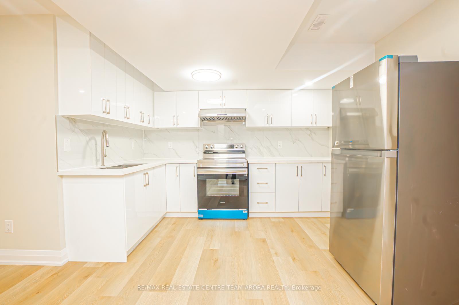 Photo 10 of Unit Bsmt, 22 Gladmary Drive, Brampton, Bram West — HOMEH