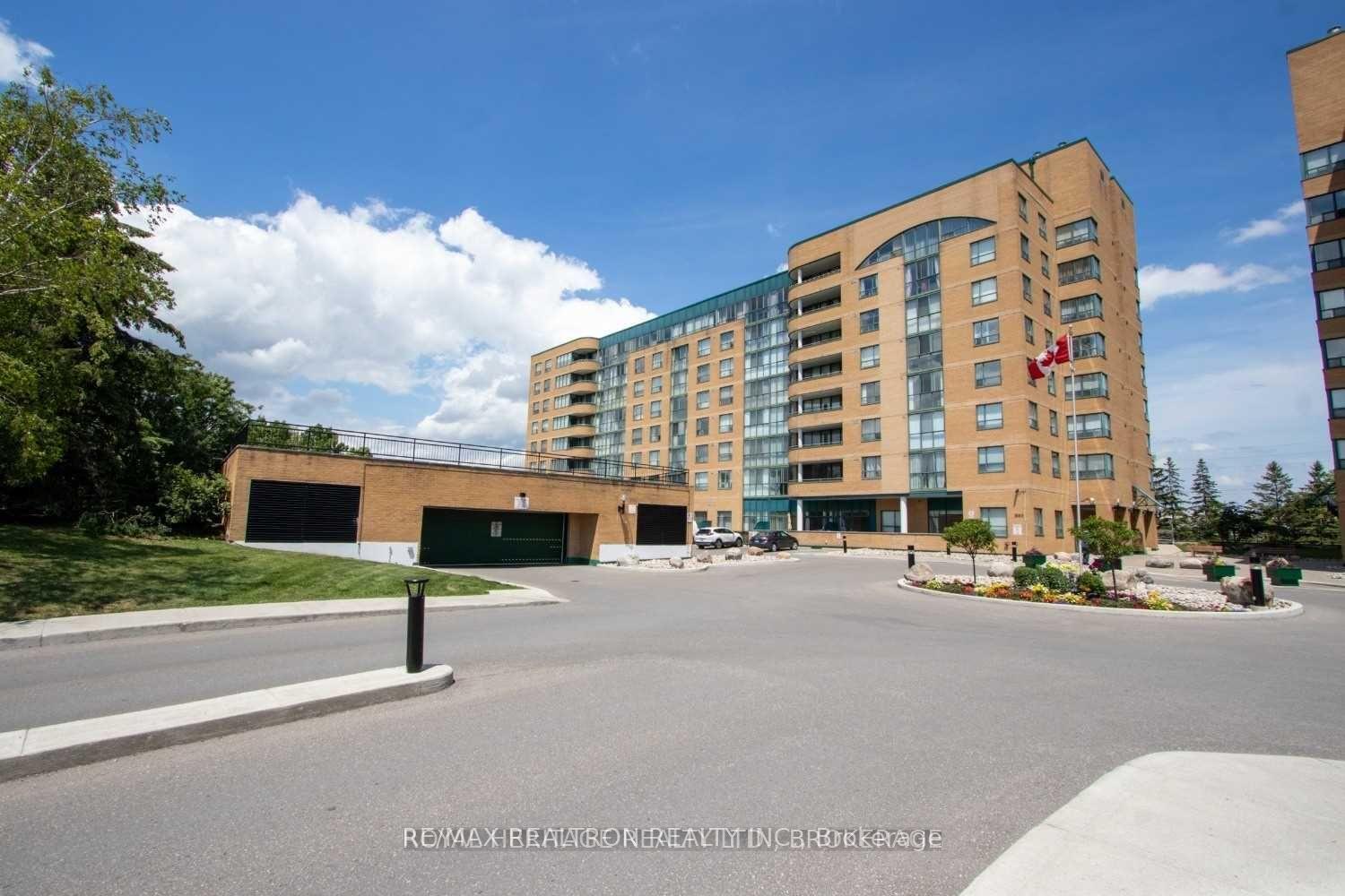 Photo 2 of Unit 212, 1665 Pickering Parkway W, Pickering, Town Centre — HOMEH