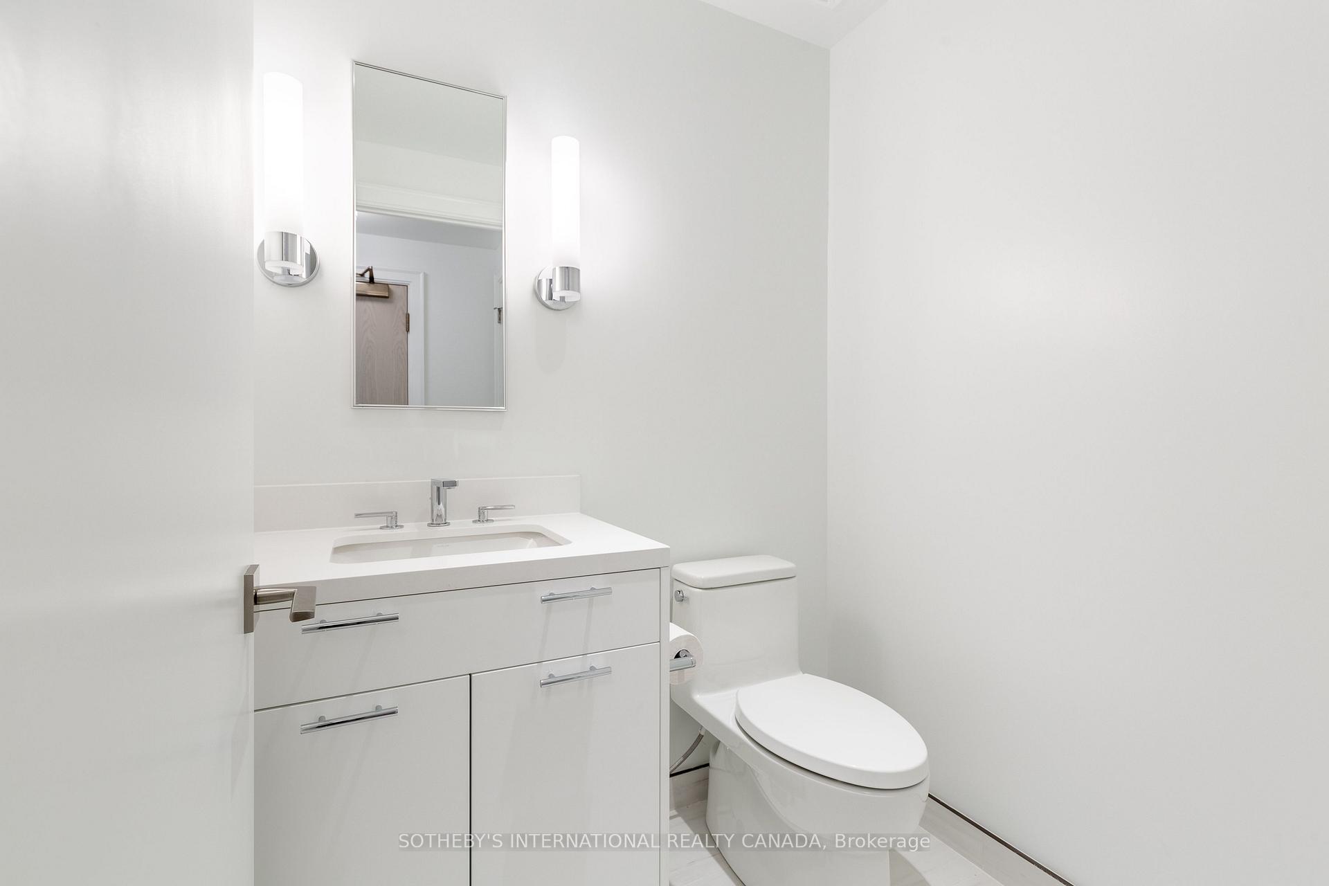 Photo 4 of Unit 508, 1 Strathgowan Avenue, Toronto, Lawrence Park South — HOMEH