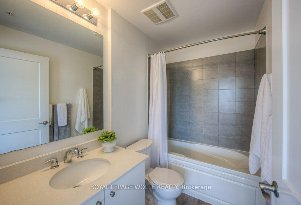 Photo 14 of Unit 422, 251 Northfield Drive E, Waterloo — HOMEH