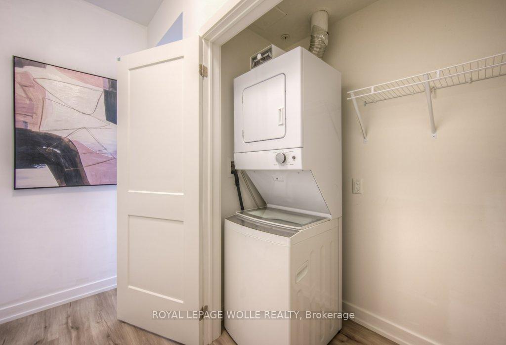 Photo 19 of Unit 422, 251 Northfield Drive E, Waterloo — HOMEH