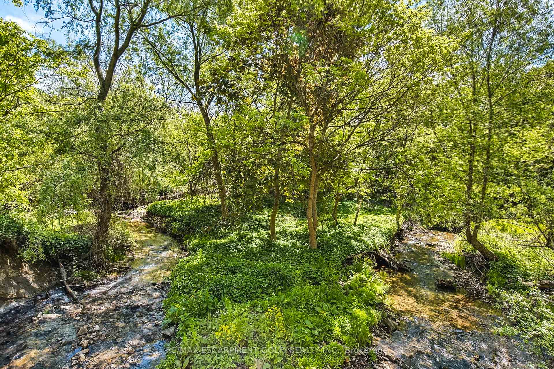 Photo 25 of 932 Old Dundas Road, Hamilton, Jerseyville — HOMEH