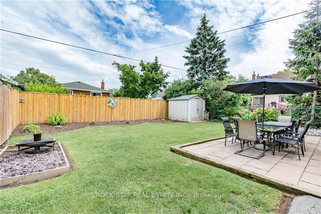 Photo 9 of Unit LOWER, 9 Viceroy Court, Hamilton, Hill Park — HOMEH