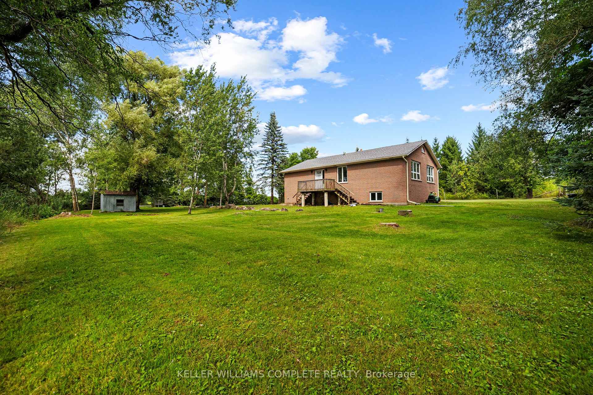 Photo 3 of 1744 6th Con Road W, Hamilton, Rural Flamborough — HOMEH