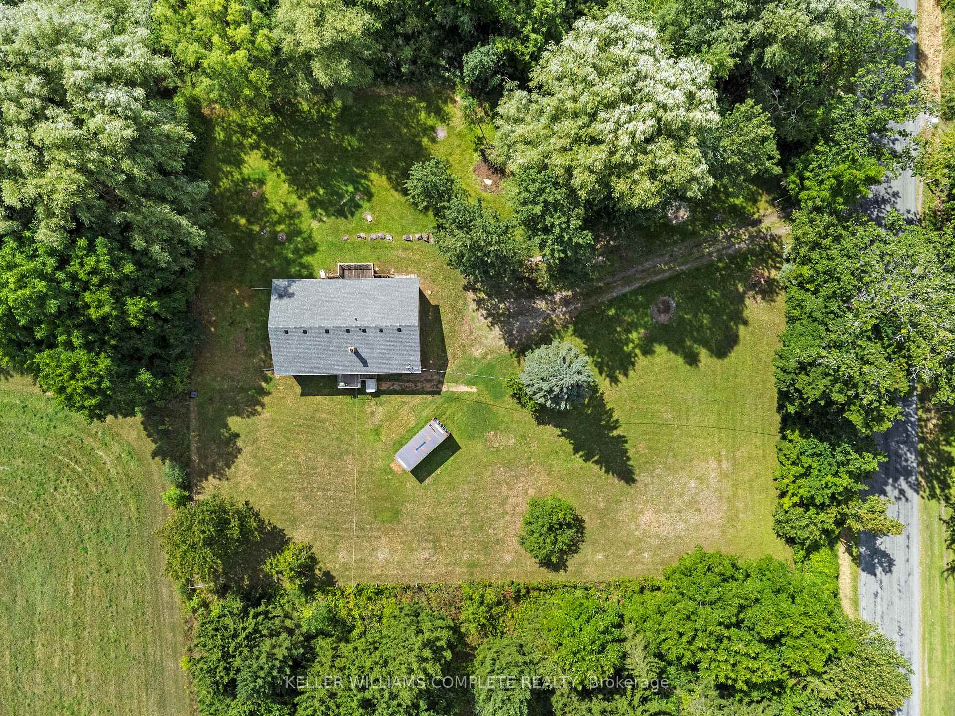 Photo 28 of 1744 6th Con Road W, Hamilton, Rural Flamborough — HOMEH