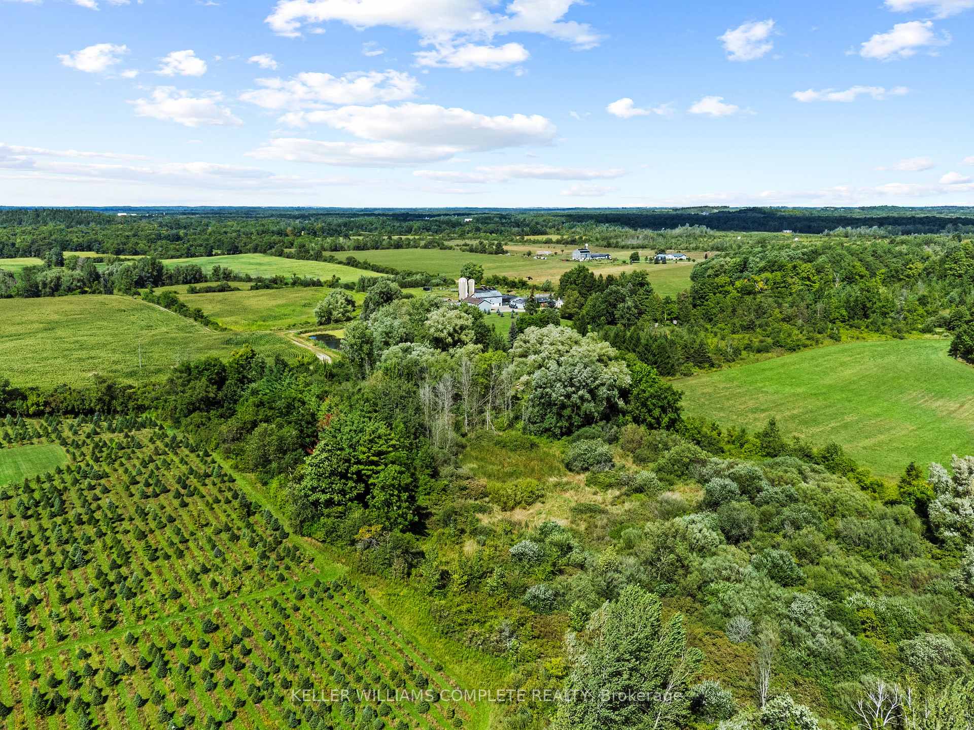 Photo 15 of 1744 6th Con Road W, Hamilton, Rural Flamborough — HOMEH