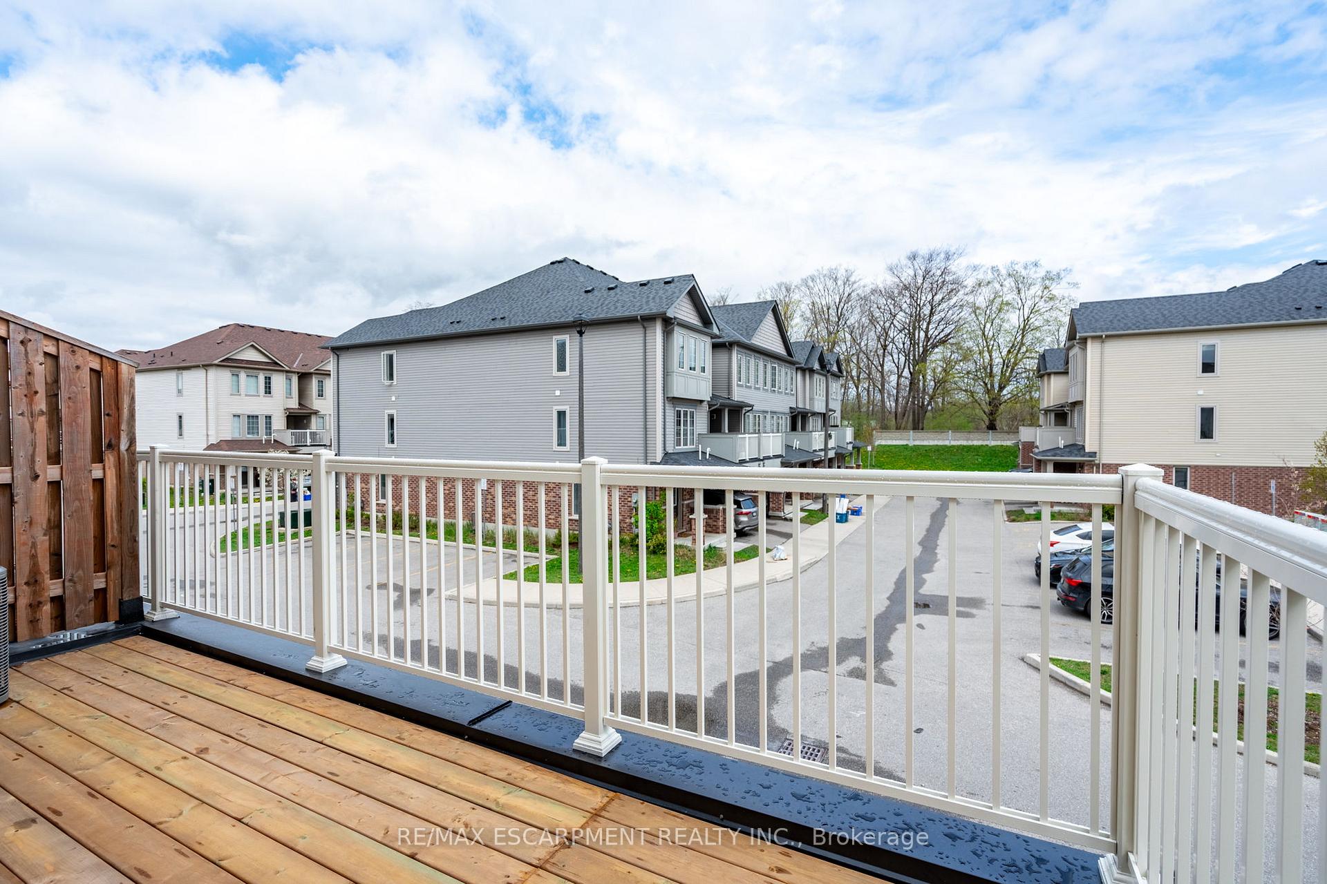 Photo 13 of 380 Linden Drive, Cambridge, Preston Heights — HOMEH