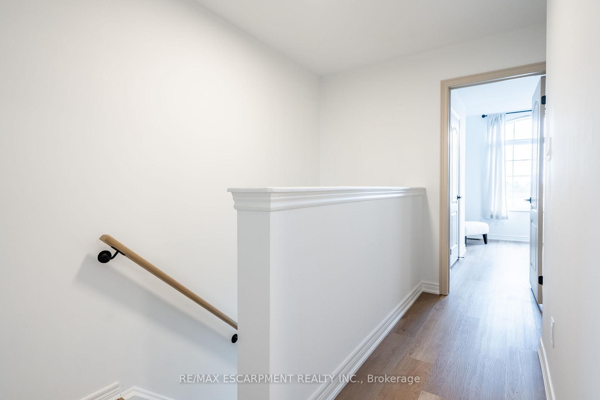 Photo 14 of 380 Linden Drive, Cambridge, Preston Heights — HOMEH