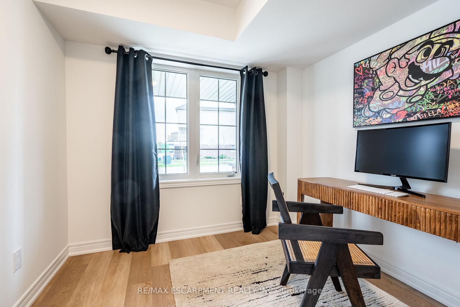 Photo 33 of 380 Linden Drive, Cambridge, Preston Heights — HOMEH