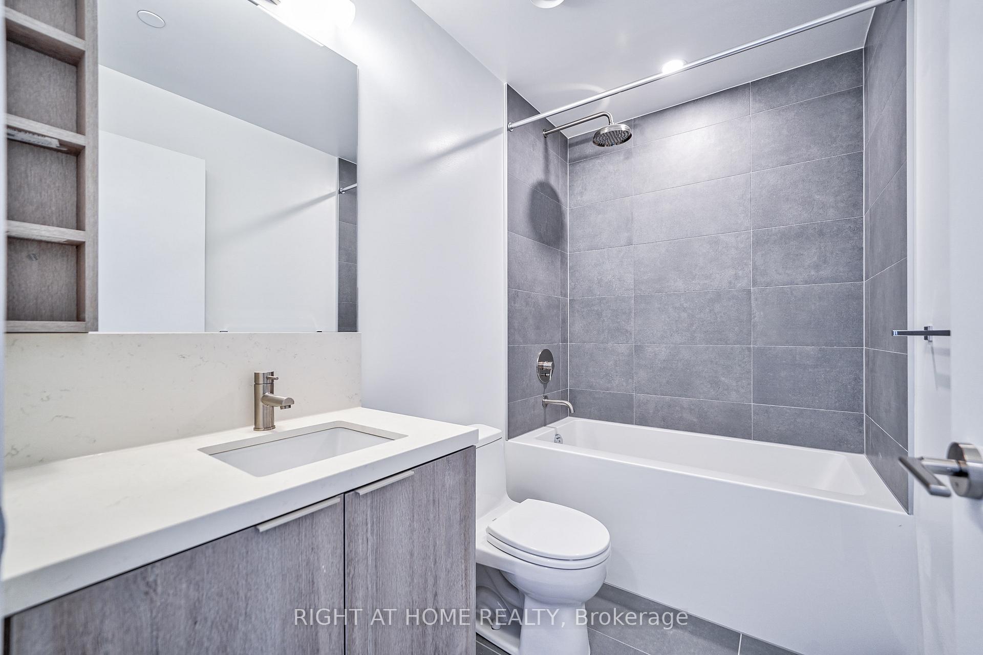 Photo 26 of Unit 1821, 2020 Bathurst Street, Toronto, Humewood-Cedarvale — HOMEH