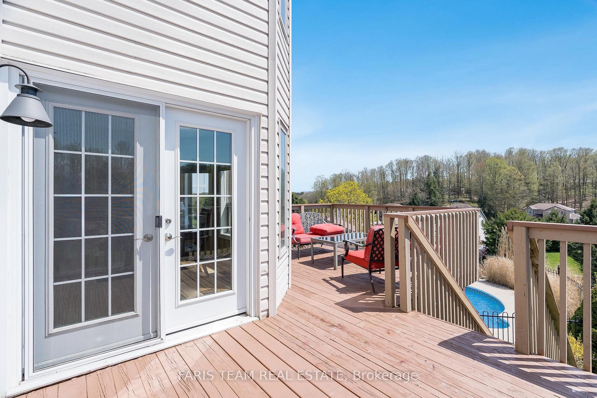 Photo 28 of 36 Marlow Circle, Springwater, Hillsdale — HOMEH