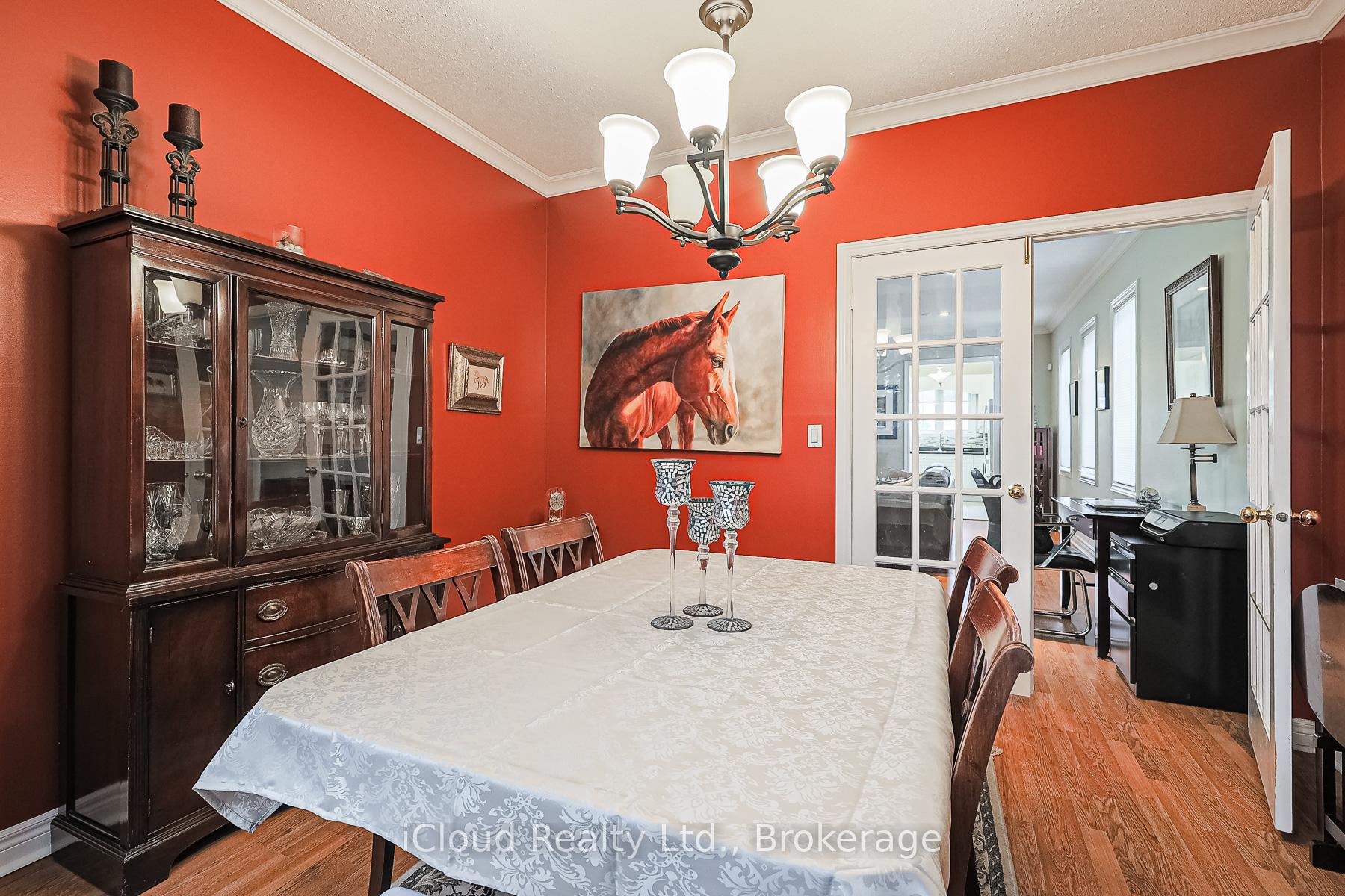 Photo 4 of 48 Donwoods Court, Brampton, Vales of Castlemore — HOMEH