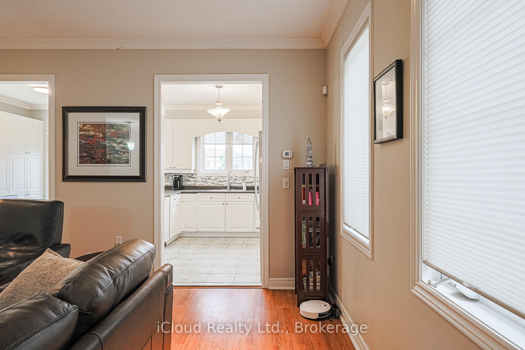 Photo 40 of 48 Donwoods Court, Brampton, Vales of Castlemore — HOMEH