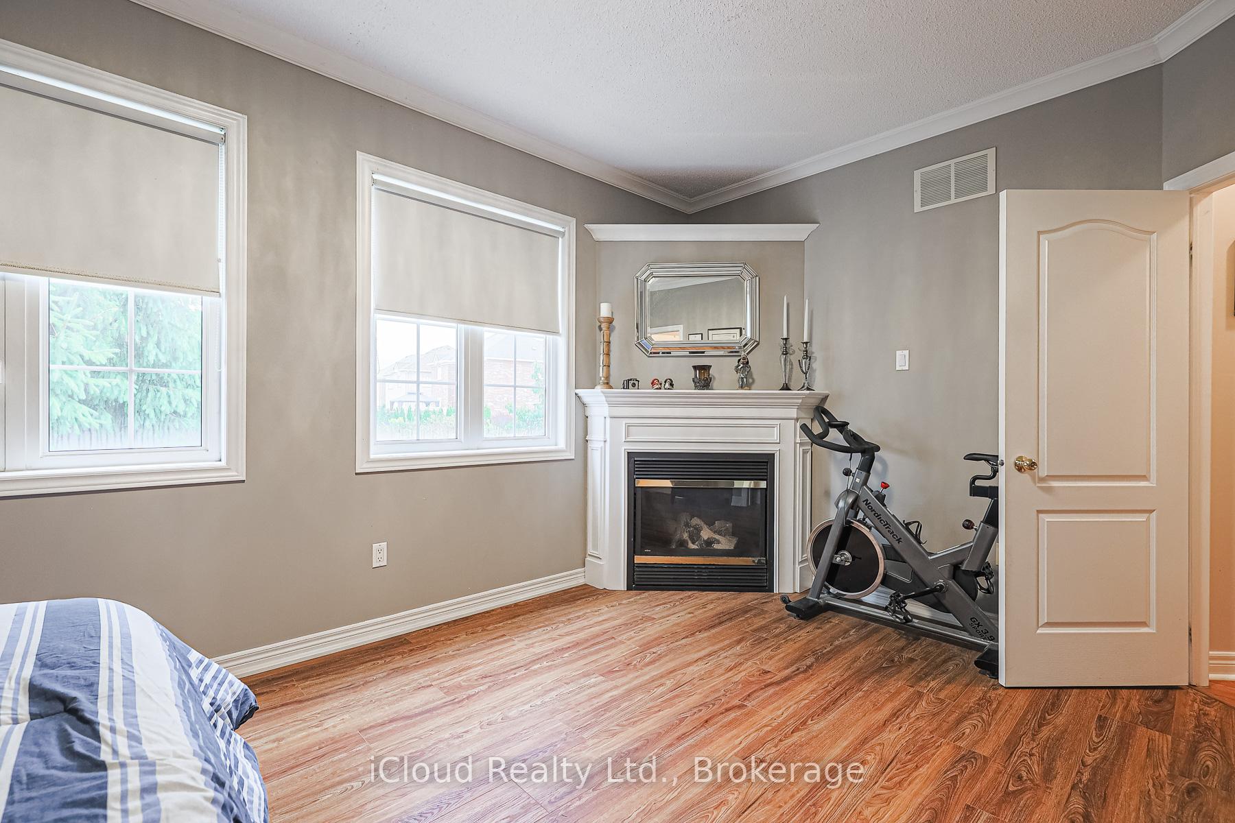 Photo 20 of 48 Donwoods Court, Brampton, Vales of Castlemore — HOMEH