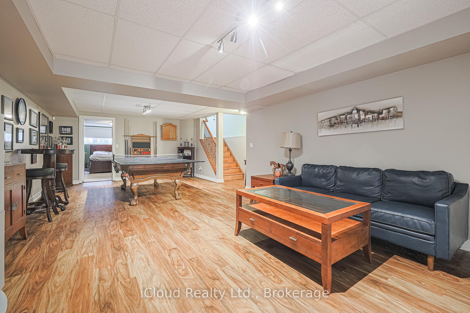 Photo 35 of 48 Donwoods Court, Brampton, Vales of Castlemore — HOMEH