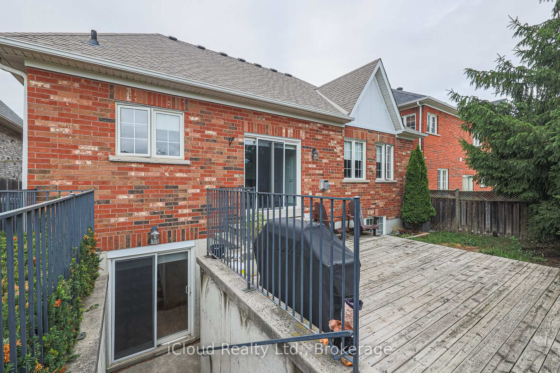 Photo 49 of 48 Donwoods Court, Brampton, Vales of Castlemore — HOMEH