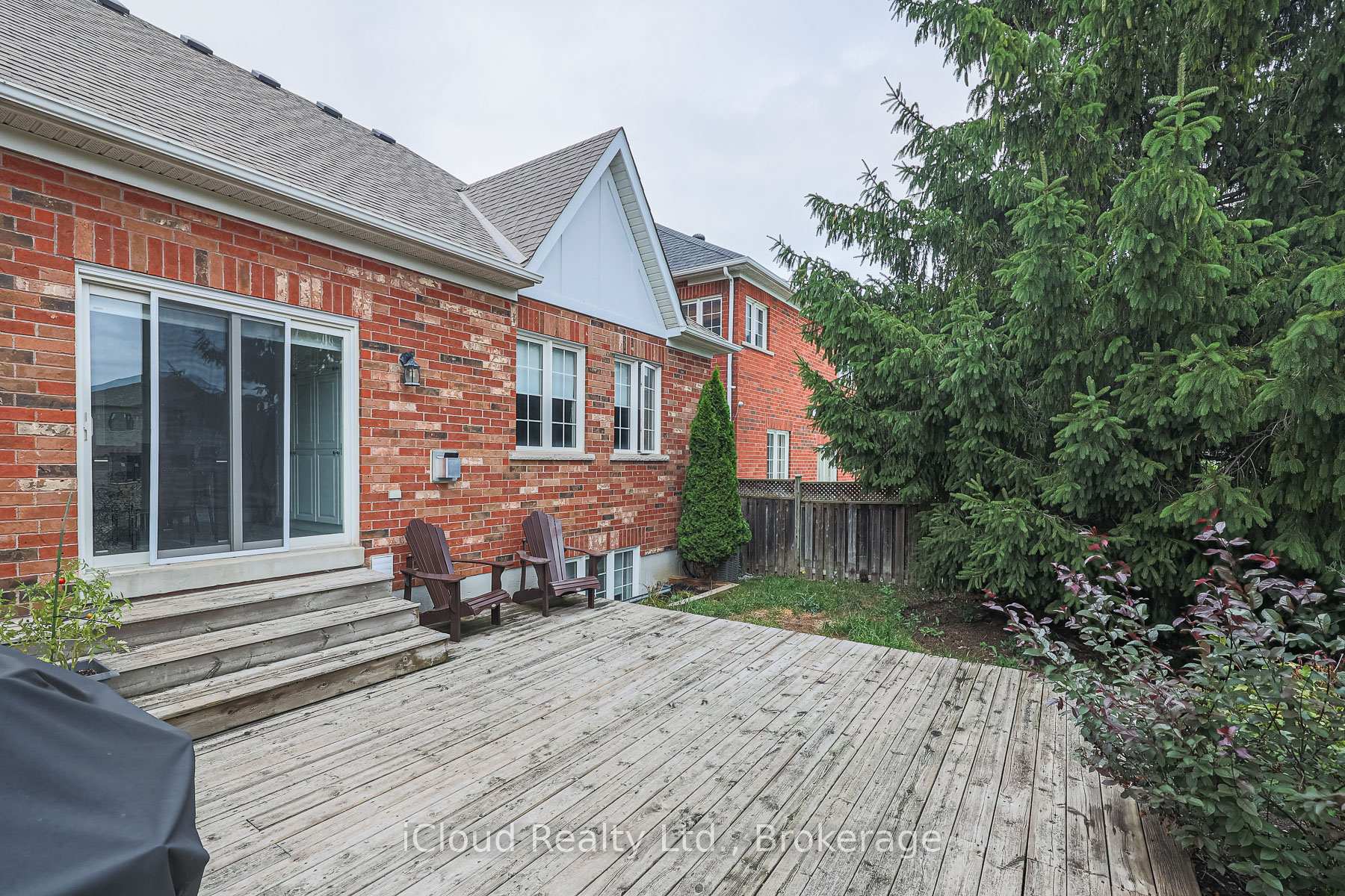 Photo 42 of 48 Donwoods Court, Brampton, Vales of Castlemore — HOMEH