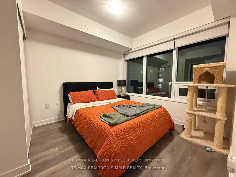 Photo 5 of Unit 3202, 99 Broadway Avenue, Toronto, Mount Pleasant West — HOMEH