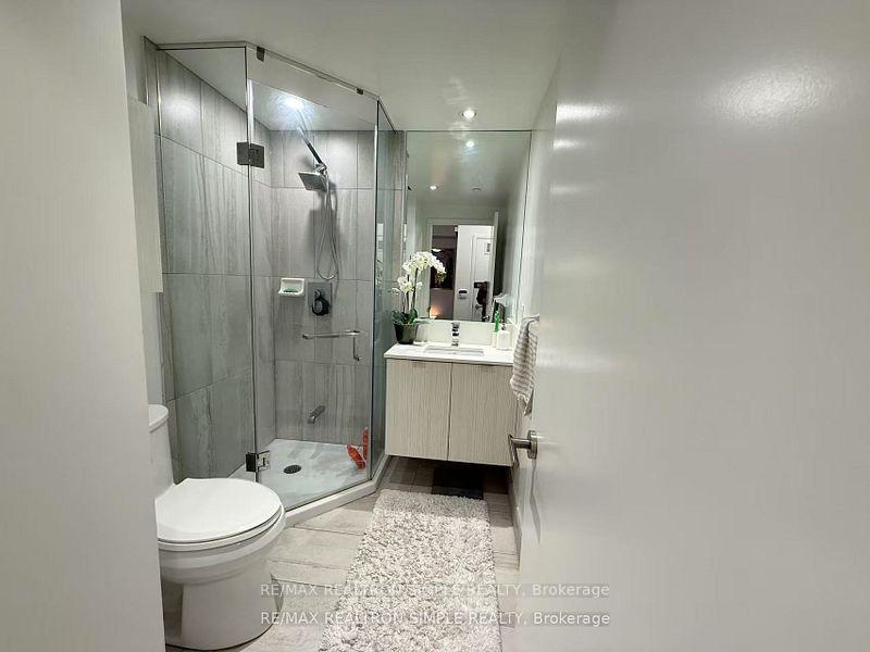 Photo 7 of Unit 3202, 99 Broadway Avenue, Toronto, Mount Pleasant West — HOMEH