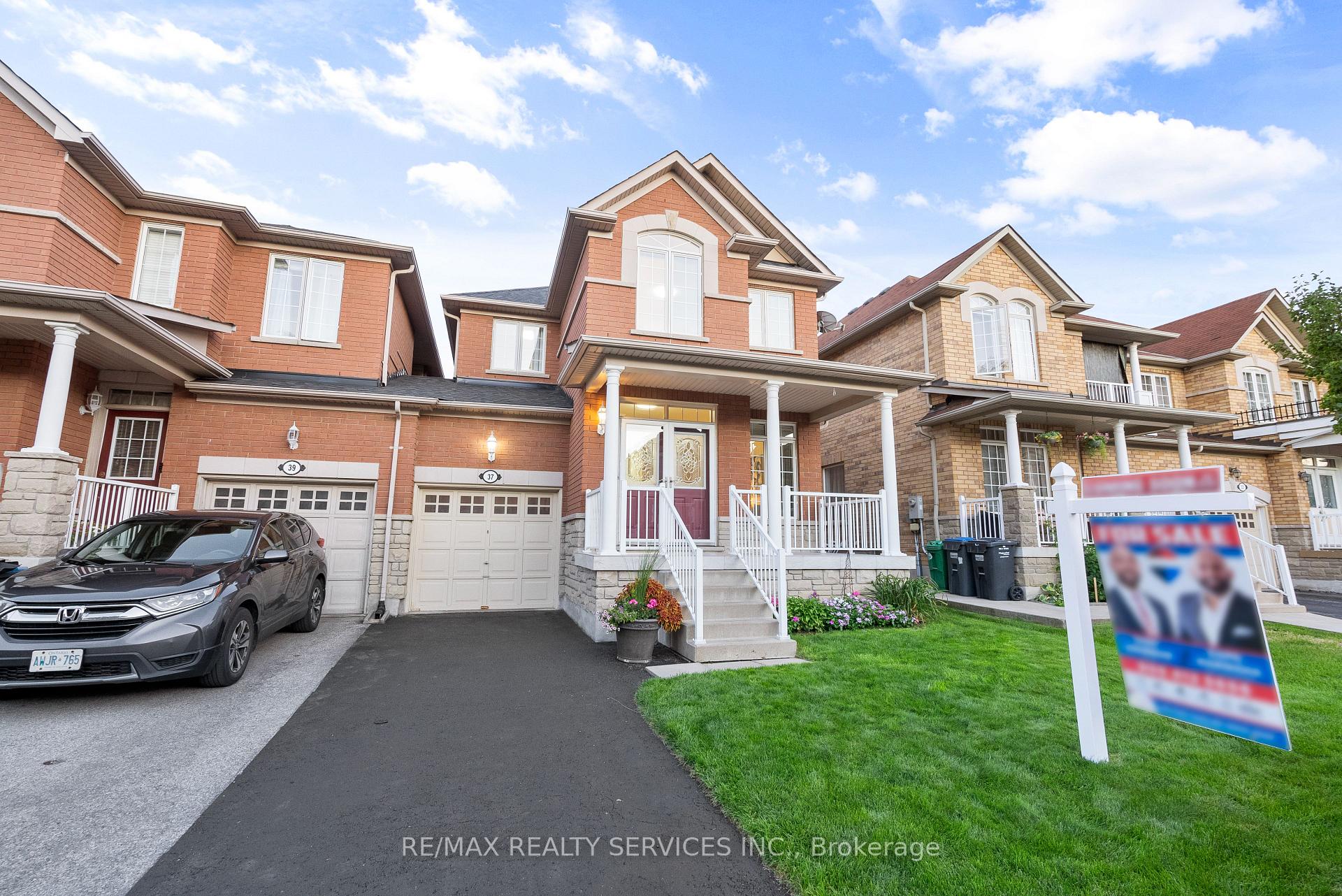 Photo 1 of 37 Overture Lane, Brampton, Bramalea North Industrial — HOMEH