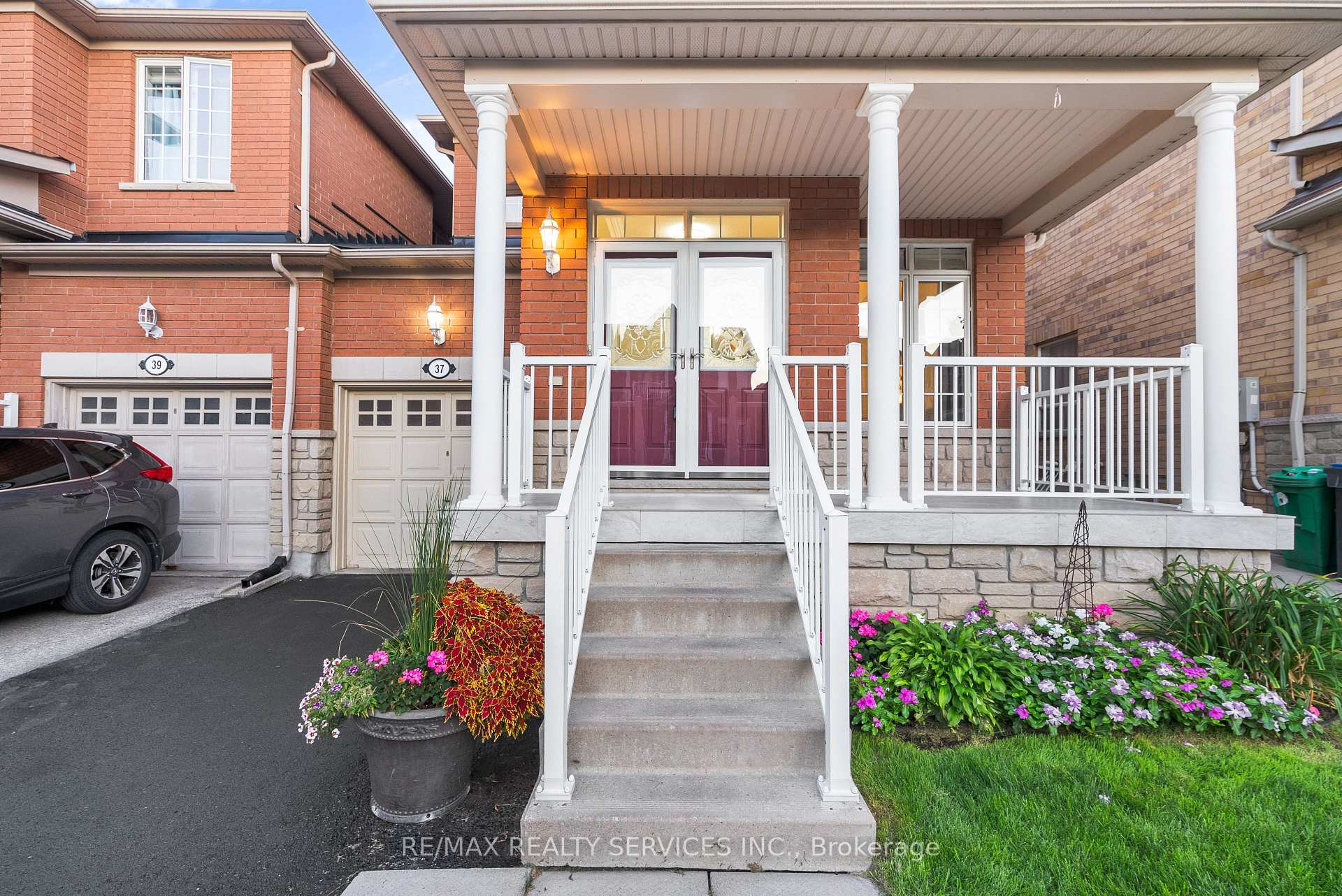 Photo 41 of 37 Overture Lane, Brampton, Bramalea North Industrial — HOMEH