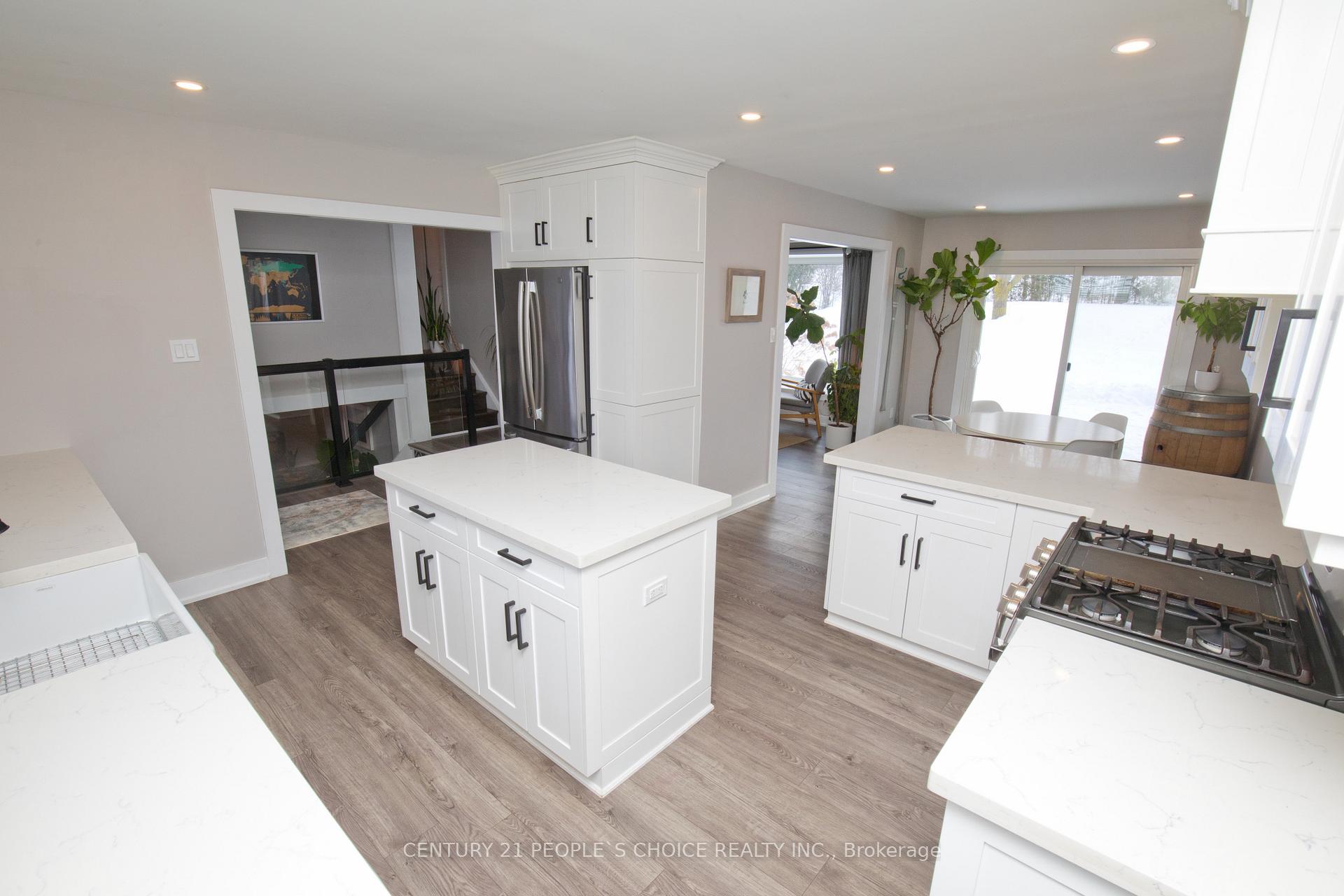 Photo 8 of 15 Delerin Crescent, Erin — HOMEH
