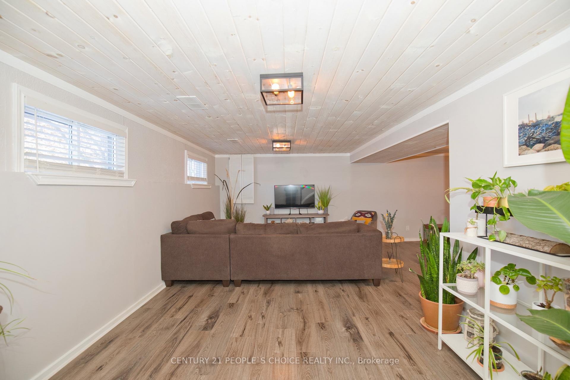 Photo 20 of 15 Delerin Crescent, Erin — HOMEH