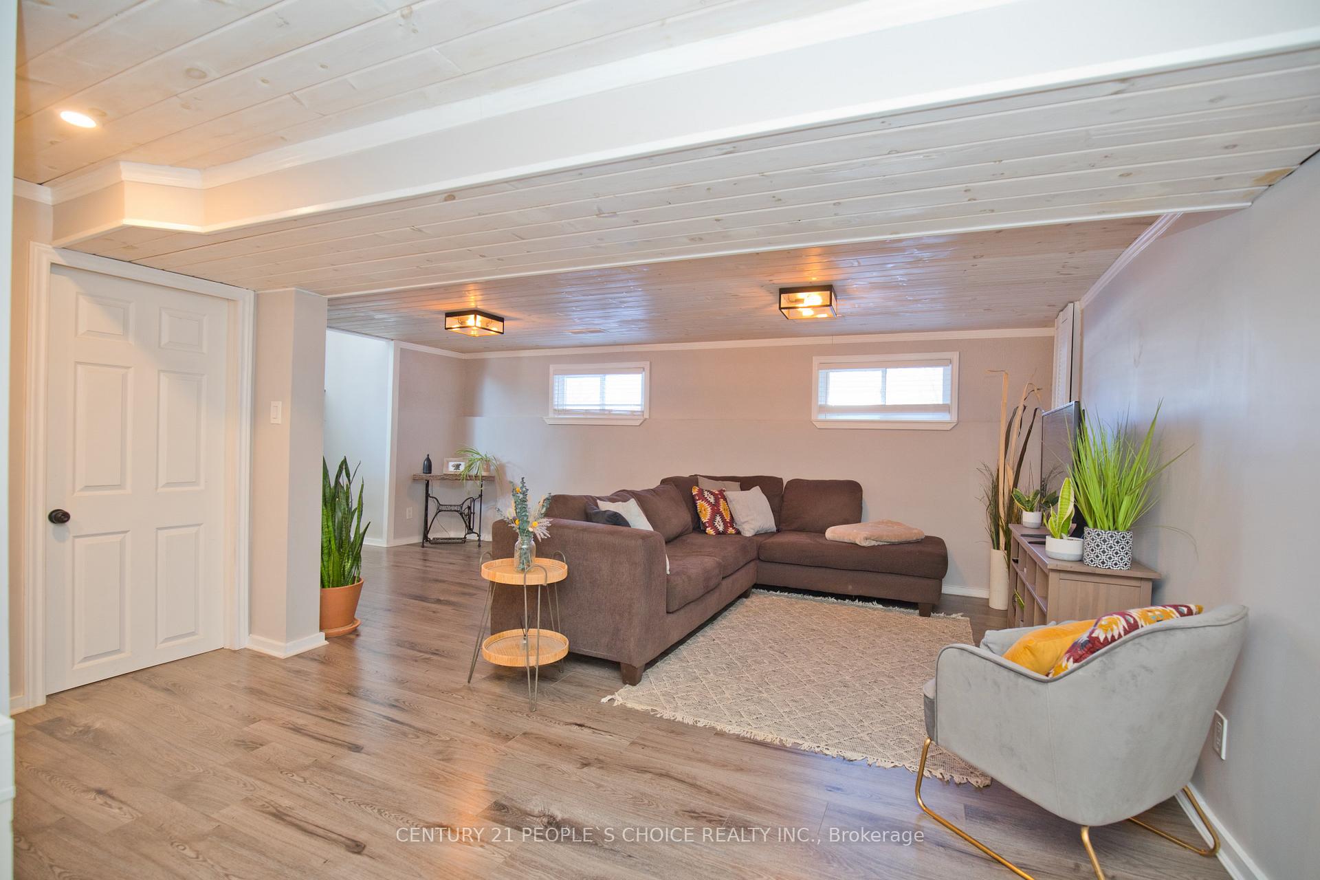 Photo 25 of 15 Delerin Crescent, Erin — HOMEH