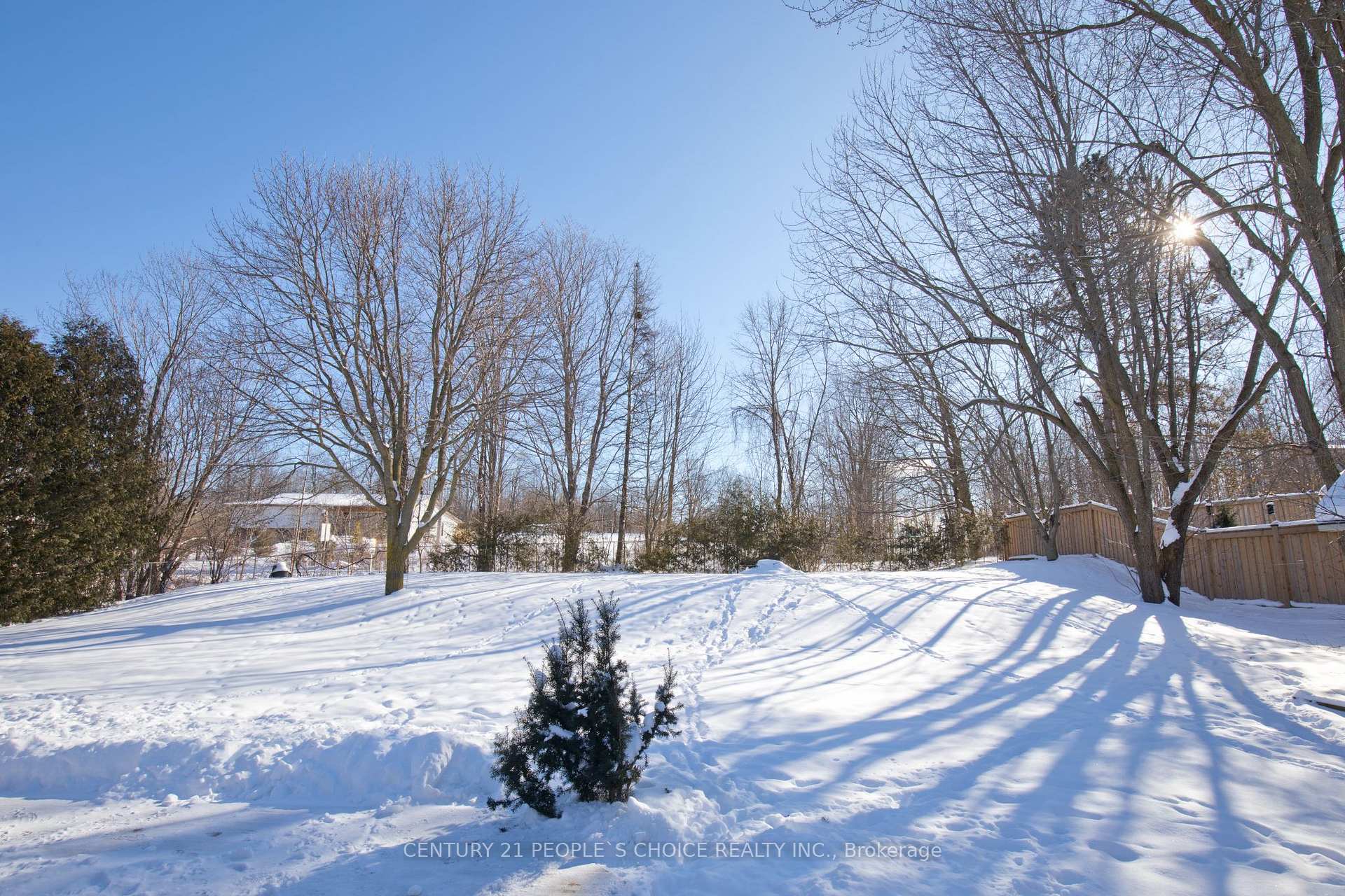 Photo 32 of 15 Delerin Crescent, Erin — HOMEH