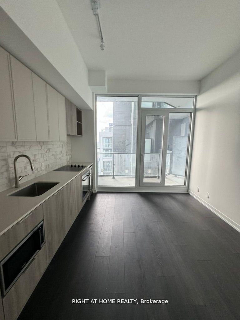 Photo 1 of Unit 935, 2020 Bathurst Street, Toronto, Humewood-Cedarvale — HOMEH