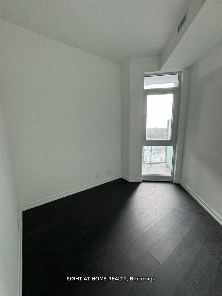 Photo 5 of Unit 935, 2020 Bathurst Street, Toronto, Humewood-Cedarvale — HOMEH