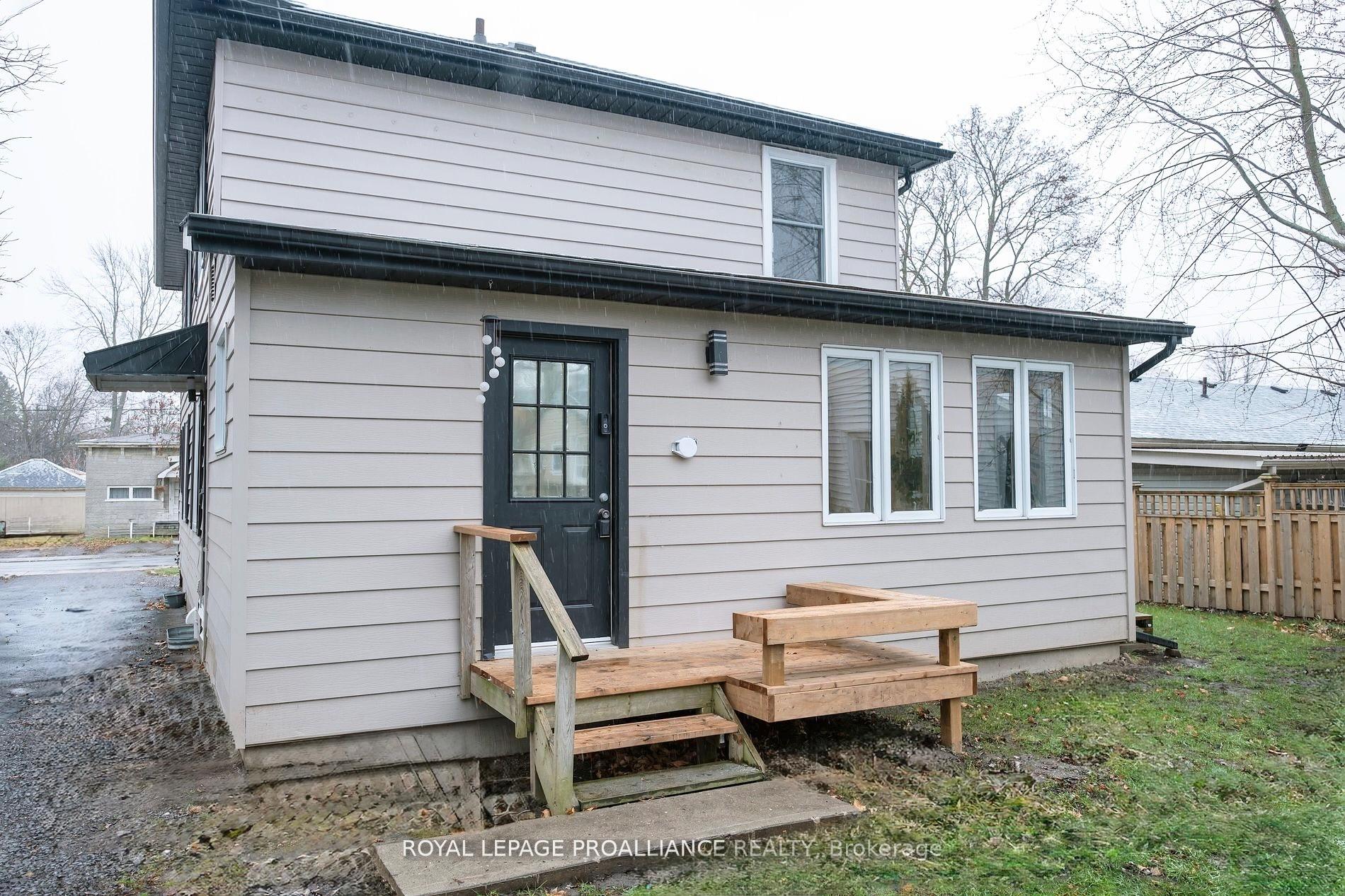Photo 33 of 70 Queen Street, Belleville, Belleville Ward — HOMEH